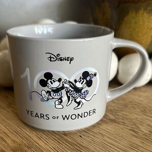 Disney Mickey and Minnie Vintage Design ZAK coffee mug 100 years of Wonder EUC